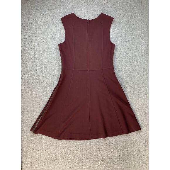 Ann Taylor Dress Career Sleeveless Knee Length Classic Burgundy Size 10 - Picture 2 of 8